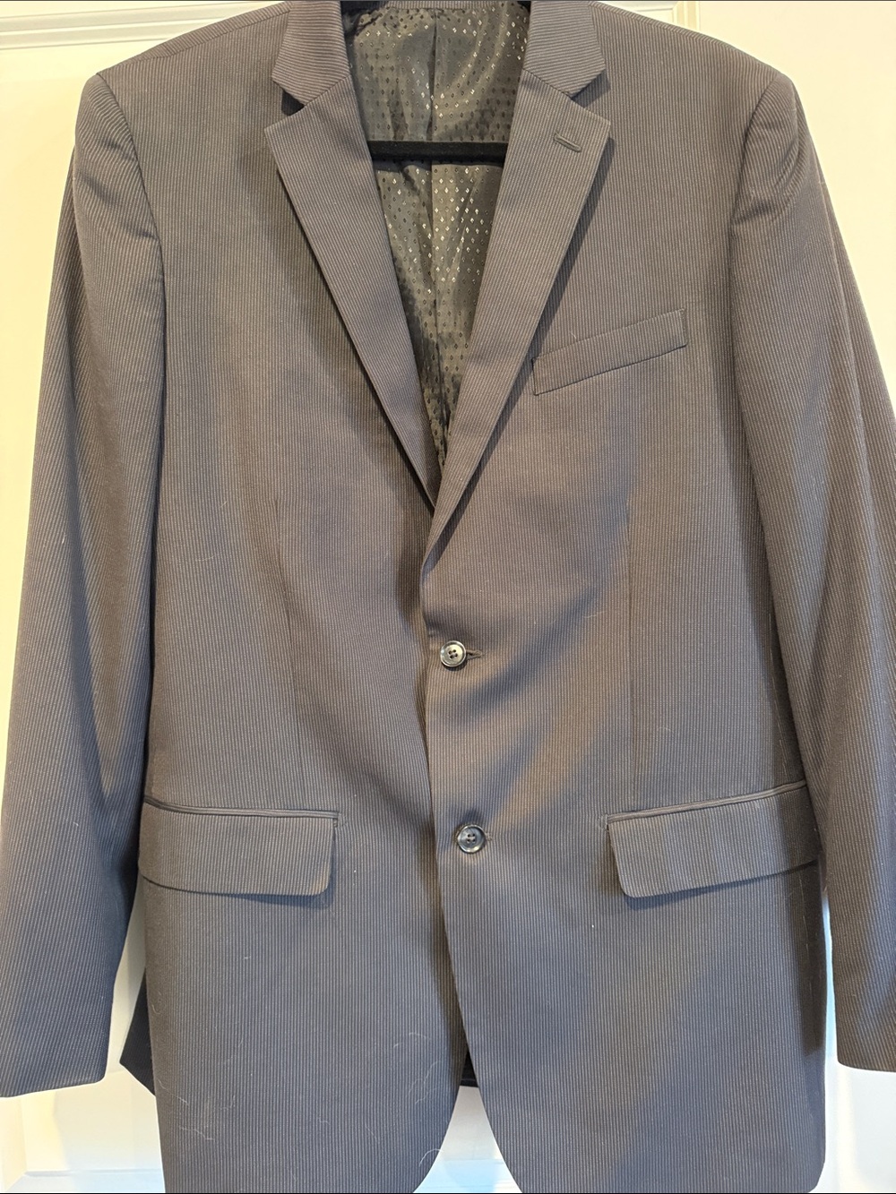 Van Heusen Gray Two-Button Notch Lapel Suit Jacket